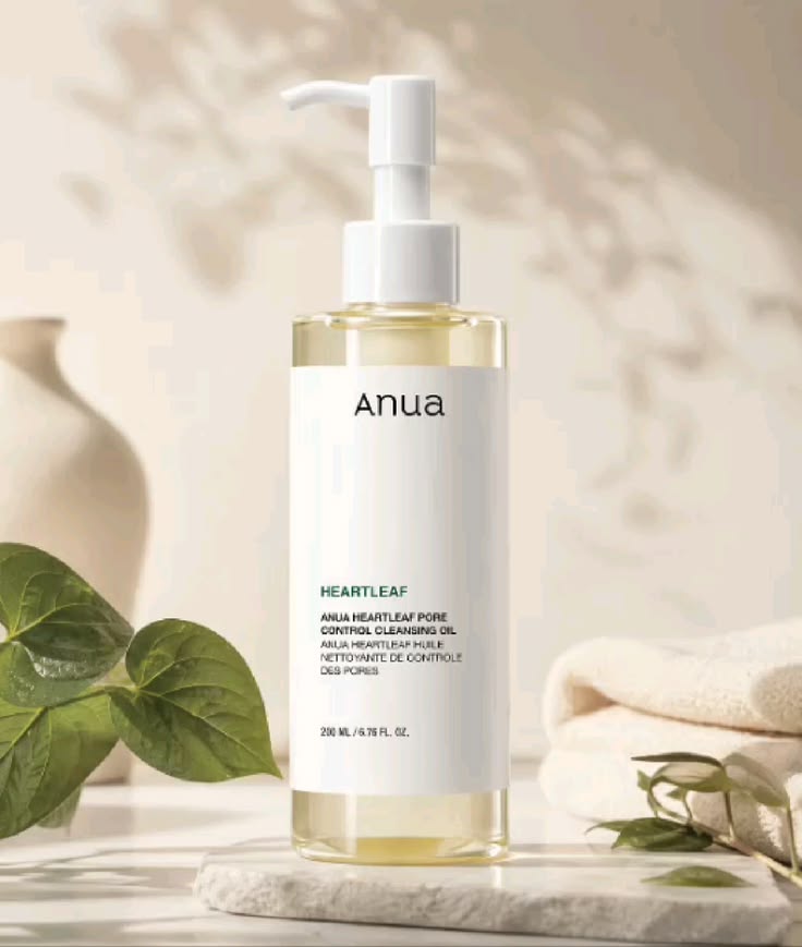 Anua Heartleaf Pore Control Cleansing Oil